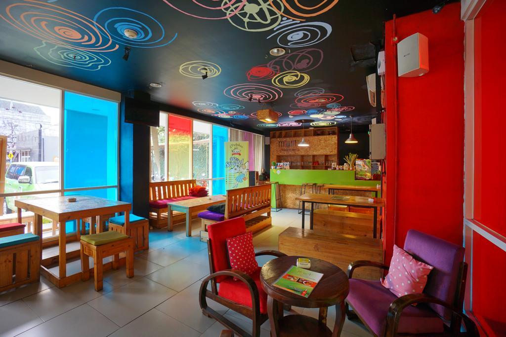 Pop! Sangaji Hotel 2*